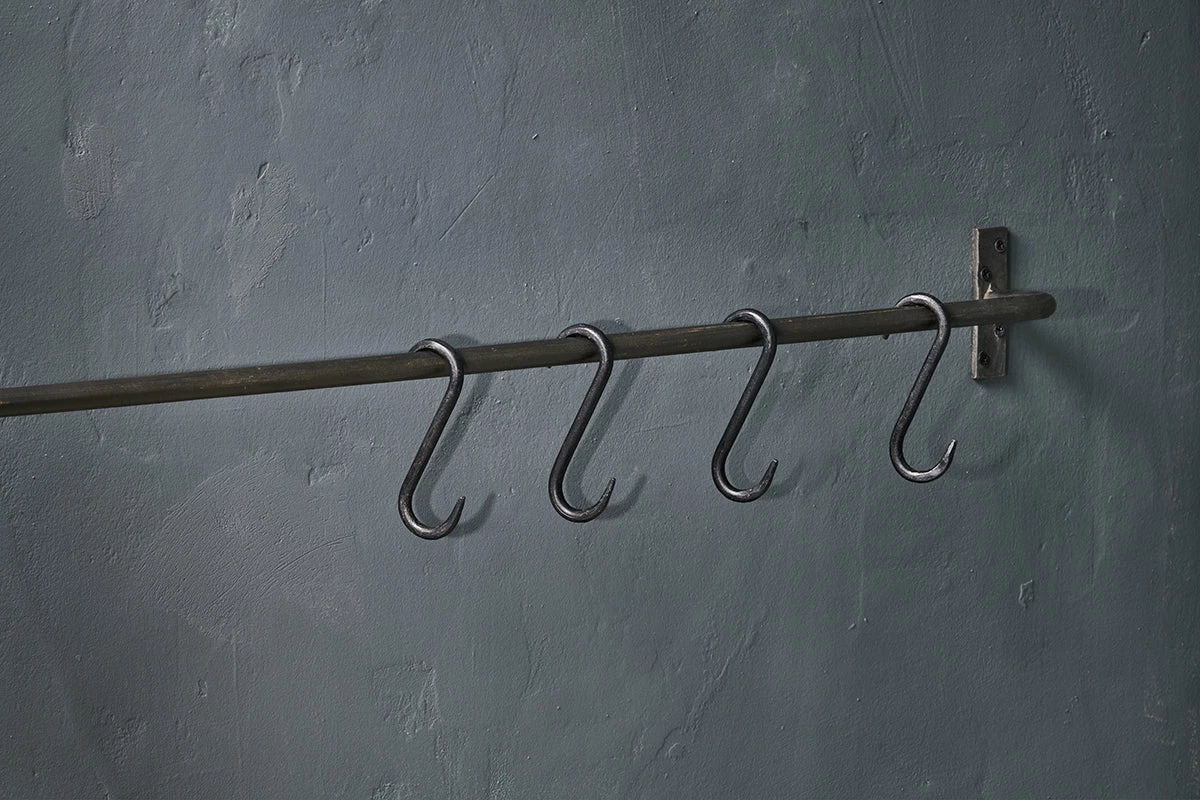 Laila Iron S-Hooks - Iron - (Set Of 4) 4 Laila Iron S-Hooks - Iron - (Set Of 4) - Image 2