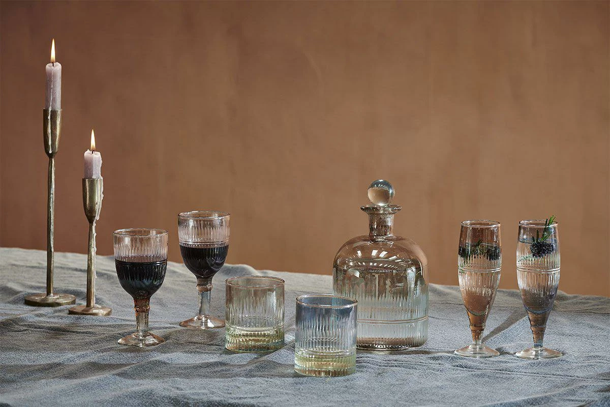 Abeeko Wine Glass - Smoke (Set Of 4) 4 Abeeko Wine Glass - Smoke (Set Of 4) - Image 2