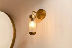 Akurdi Bathroom Single Wall Lamp