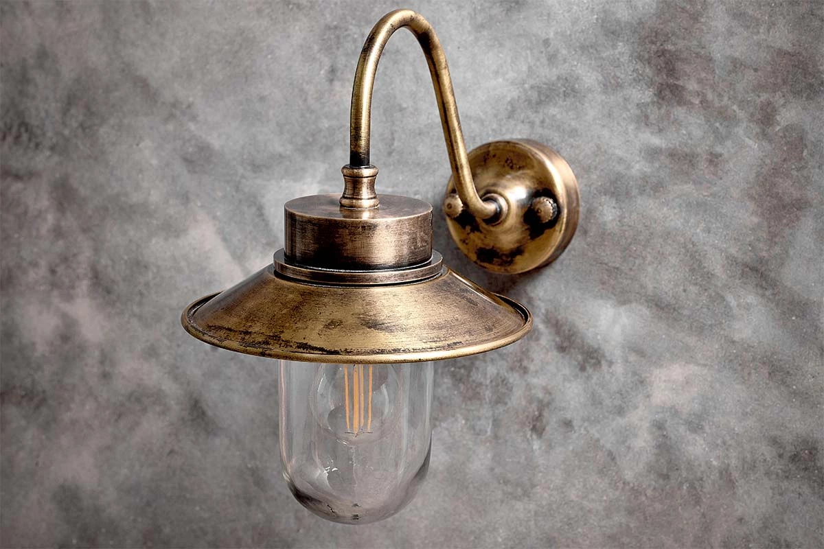 Alwar Outdoor Wall Light 5 Alwar Outdoor Wall Light - Image 3