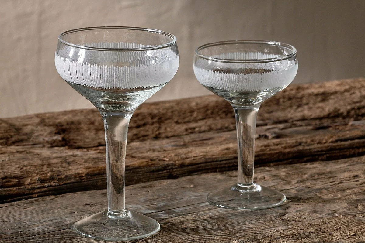 Anara Etched Champagne Glass - Clear (Set Of 4) 4 Anara Etched Champagne Glass - Clear (Set Of 4) - Image 2