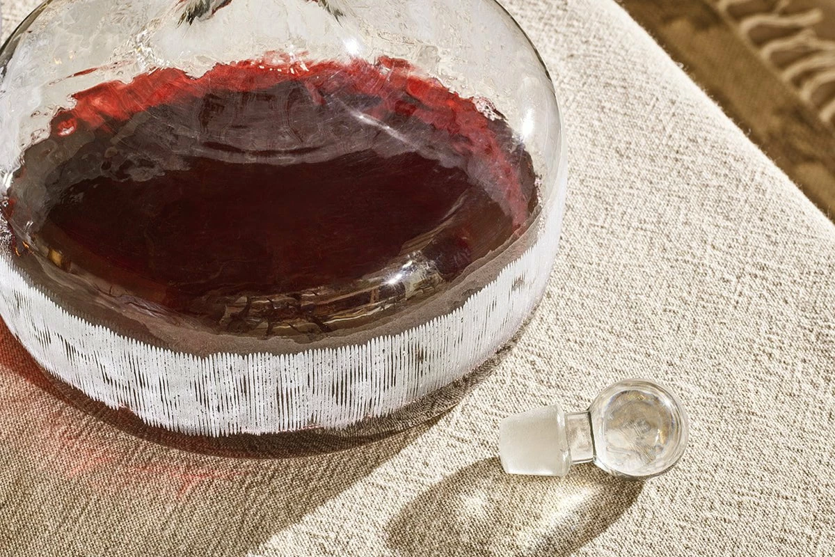 Anara Etched Decanter 5 Anara Etched Decanter - Image 3