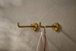 Aniko Iron Hook - Brass (Set Of 2)