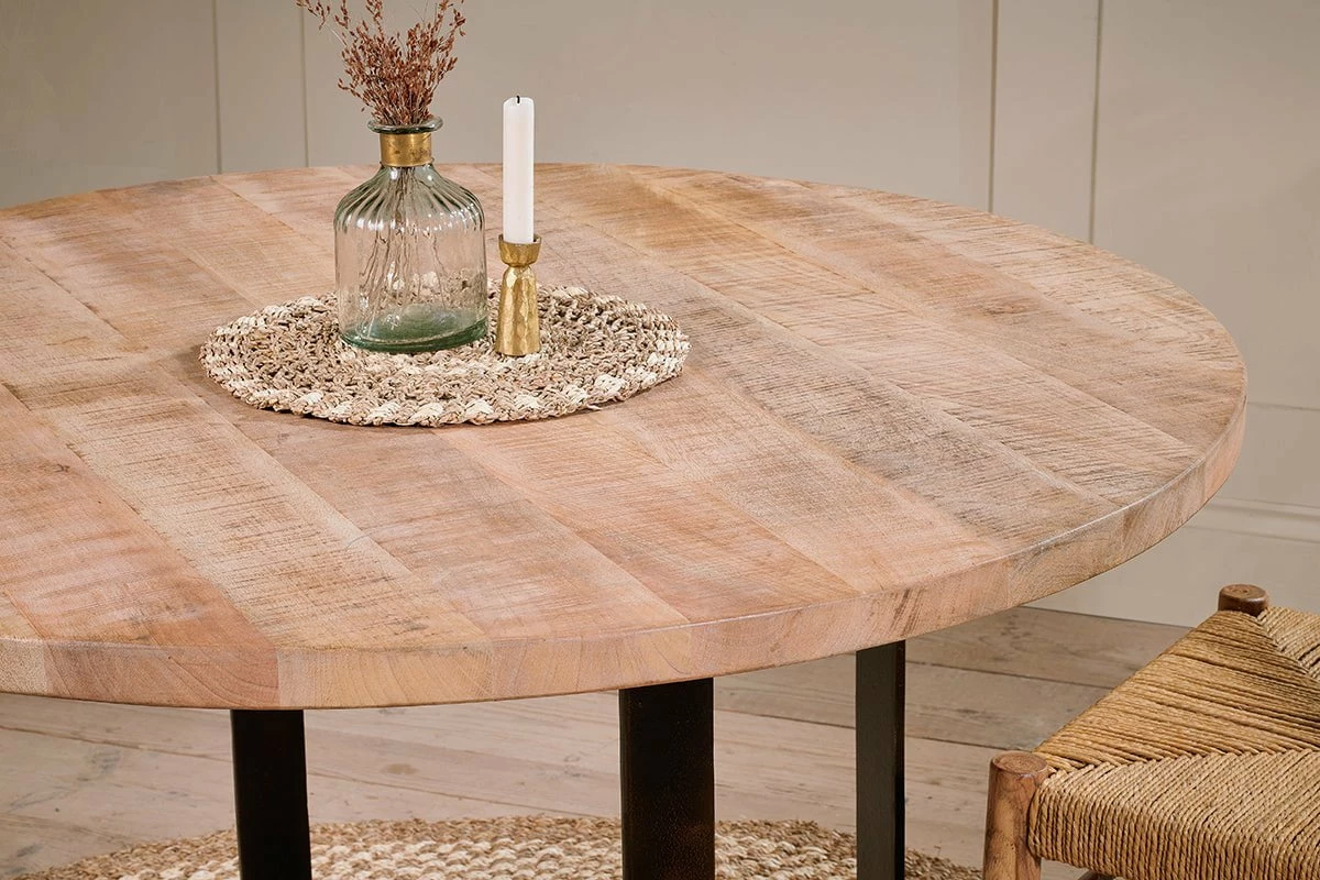 Fia Mango Wood Round Dining Table 6 Fia Mango Wood Round Dining Table - Image 4