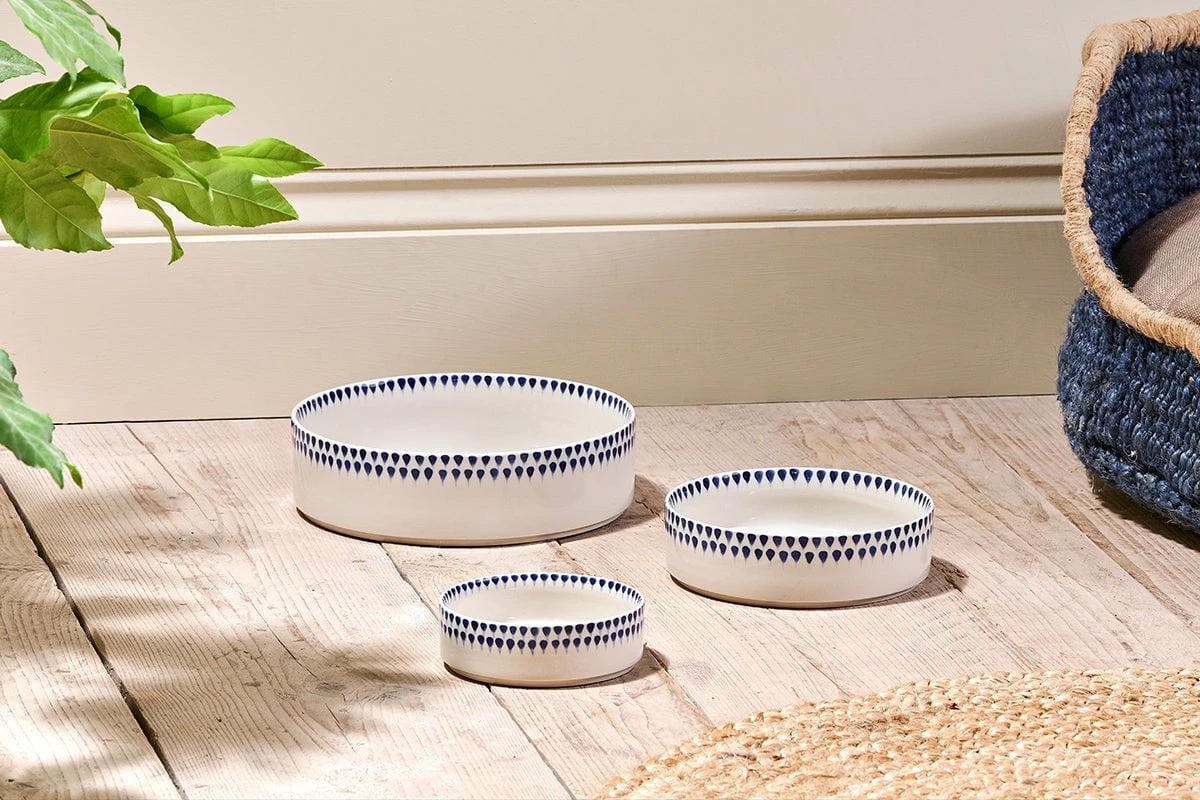 Indigo Drop Ceramic Pet Bowl - Cream & Indigo - Small 5 Indigo Drop Ceramic Pet Bowl - Cream & Indigo - Small - Image 3