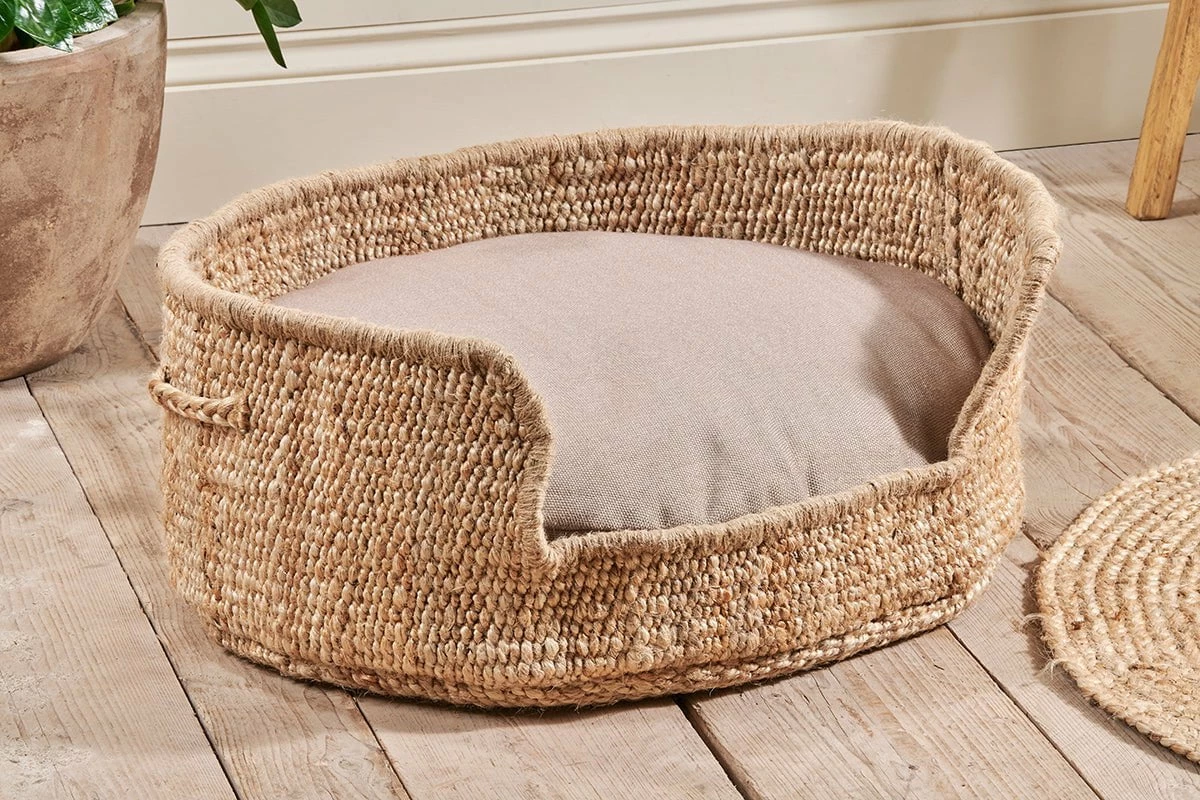 Jaiyuh Hemp Pet Bed - Natural - Large 4 Jaiyuh Hemp Pet Bed - Natural - Large - Image 2