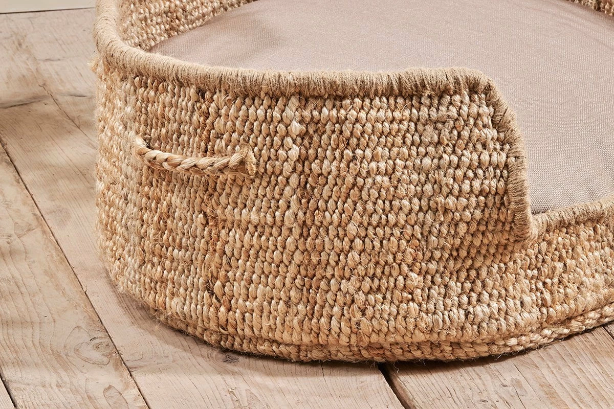 Jaiyuh Hemp Pet Bed - Natural - Medium 6 Jaiyuh Hemp Pet Bed - Natural - Medium - Image 4