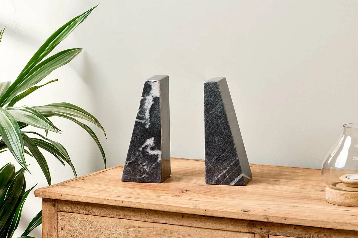 Juda Marble Bookends 5 Juda Marble Bookends - Image 3
