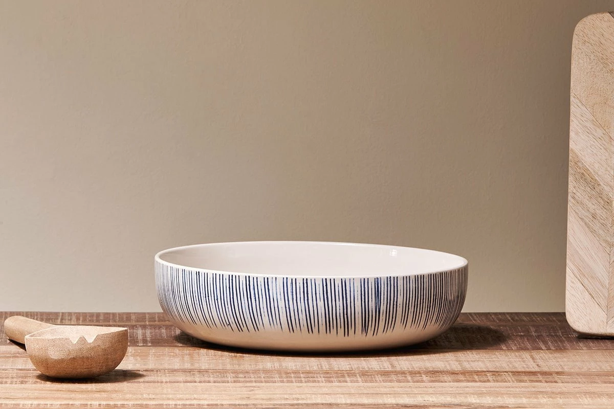 Karuma Ceramic Serving Bowl - Blue & White 3 Karuma Ceramic Serving Bowl - Blue & White
