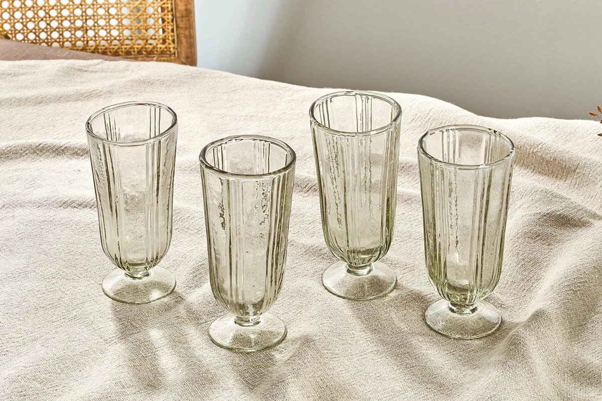 Sigiri Tall Wine Glass - Clear - (Set Of 4) 3 Sigiri Tall Wine Glass - Clear - (Set Of 4)