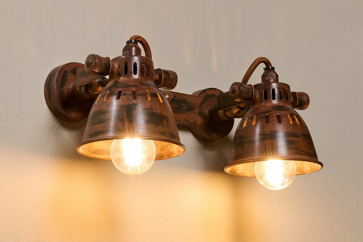 Tubu Brass Double Spot Light - Rust 3 Tubu Brass Double Spot Light - Rust